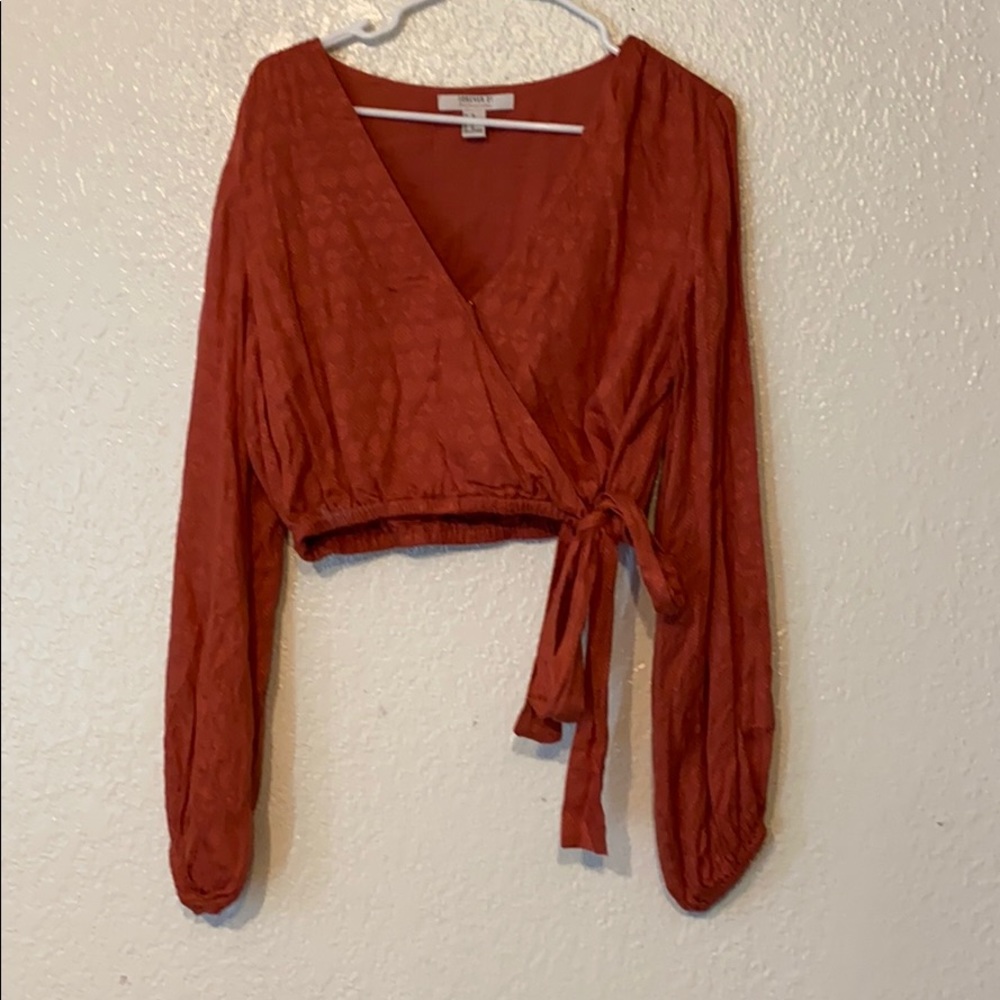 Crop top